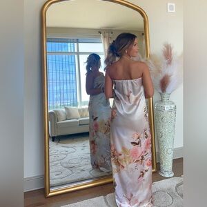 BNWT Surreal Moment Taupe Silky Dress